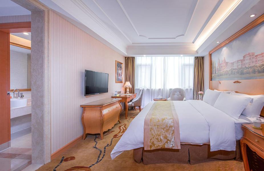 Vienna International Hotel Puning International Commodity City Luaran gambar